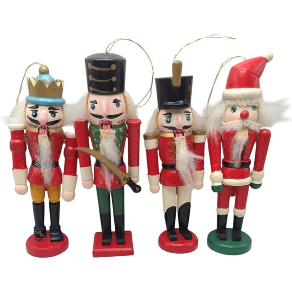 Vintage Set Of 4 Wood Nutcracker Ornaments King Solder Santa 5" Hand Painted - Picture 1 of 7